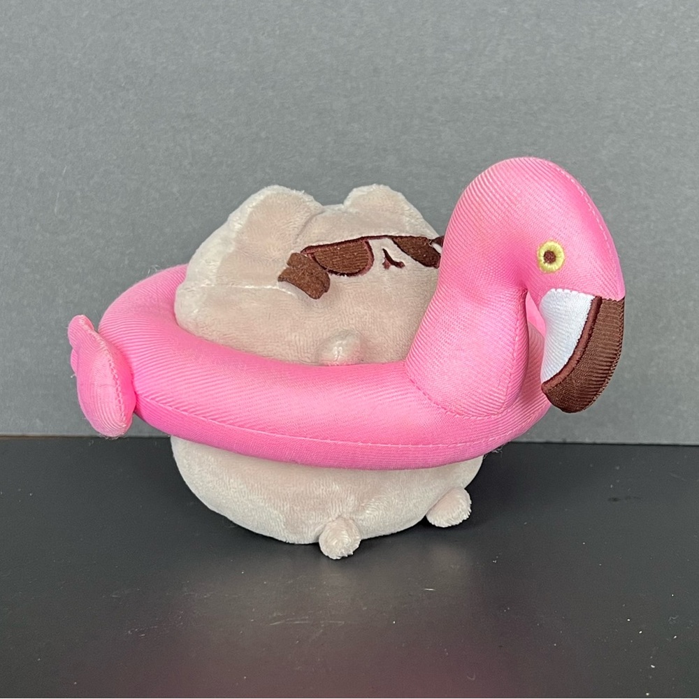 Pusheen in Flamgingo Float Plush